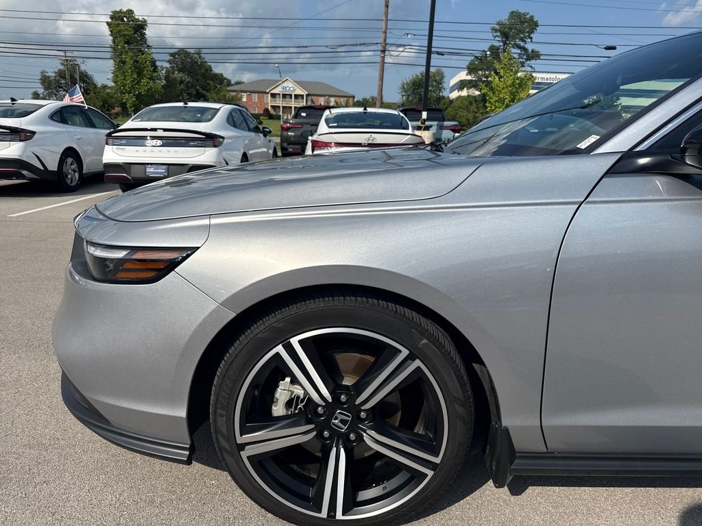 Used 2024 Silver Honda Sport image 10