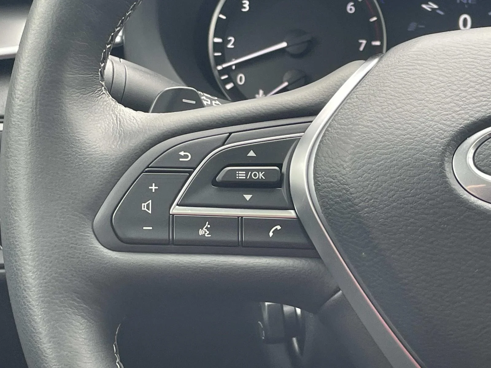 2025 INFINITI QX55 Essential - Photo 26