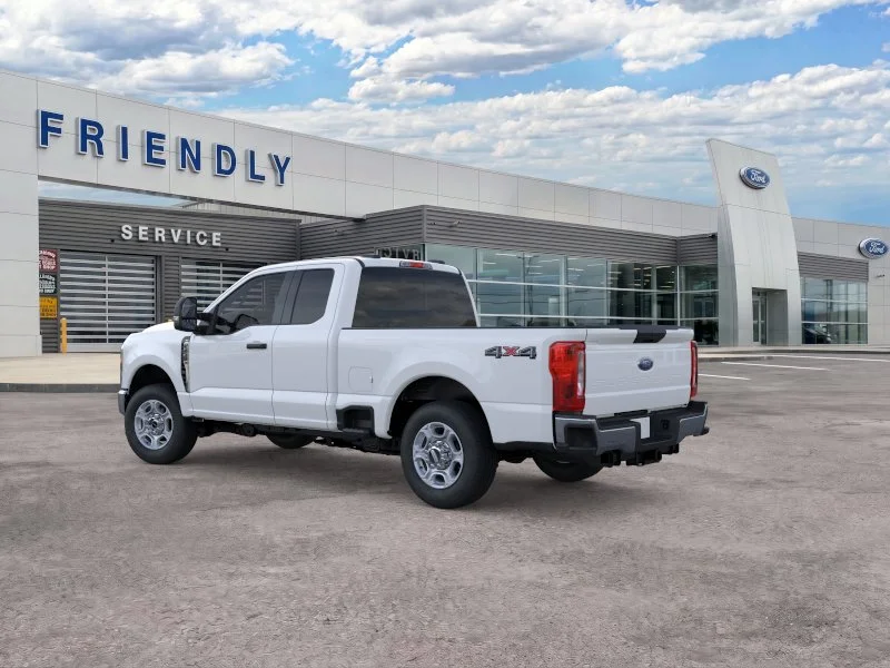 New 2026 Oxford White Ford F-250® XLT image 4