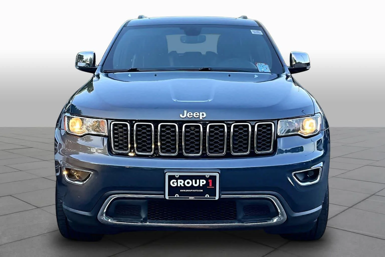 Used 2021 Slate Blue Pearlcoat Jeep Limited image 4