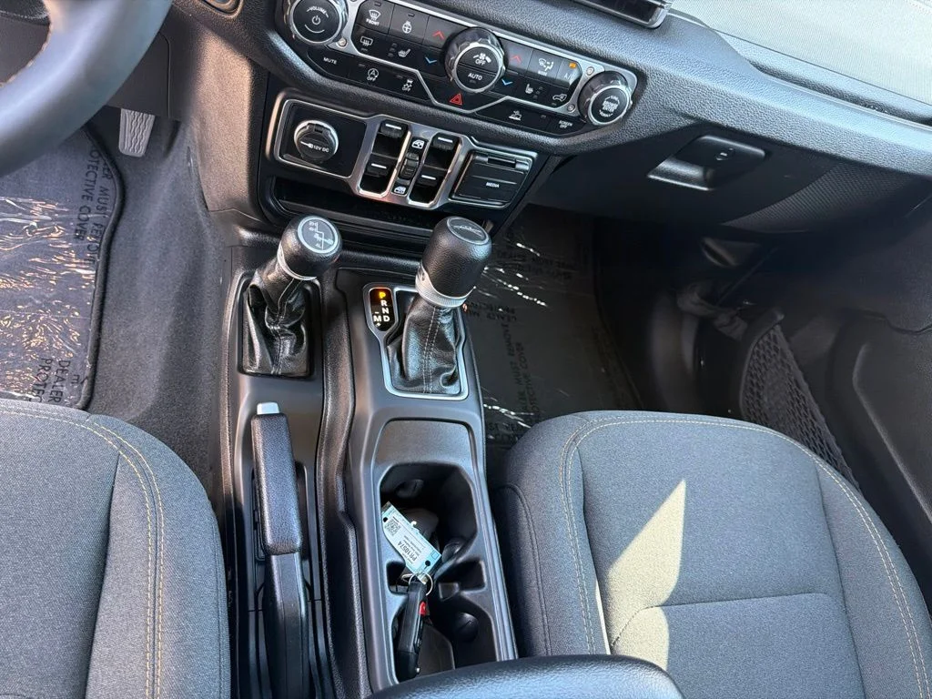 Used 2024 Black Jeep Sport image 21