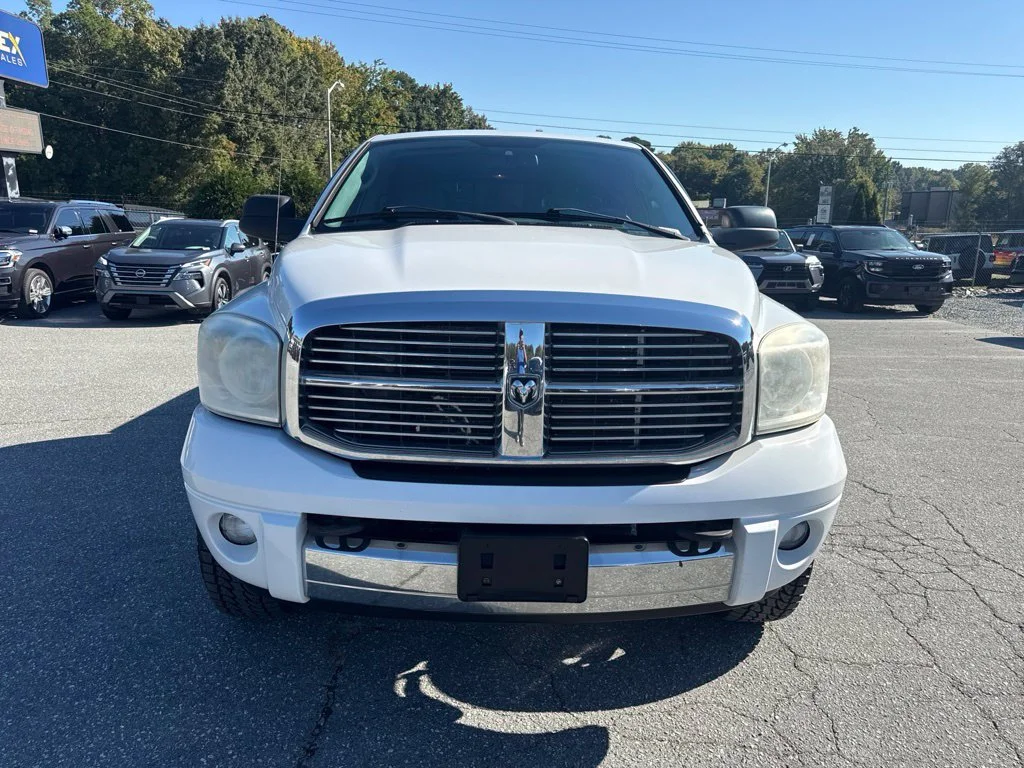 Used 2007 White Dodge Laramie image 8