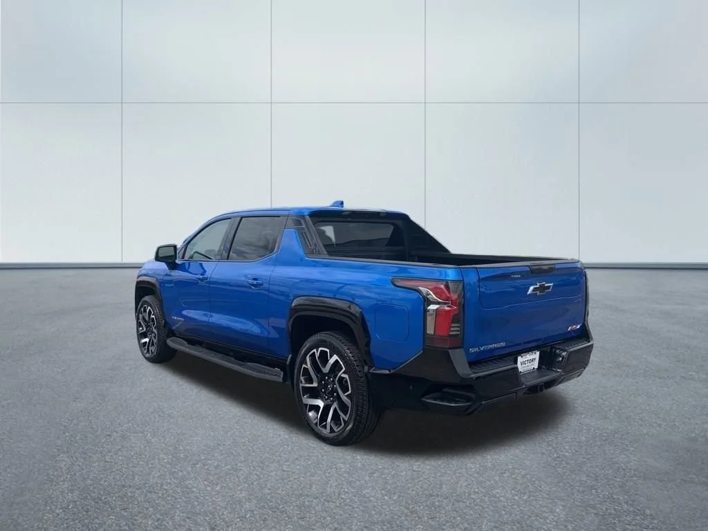 2025 Chevrolet Silverado EV RST - Photo 6