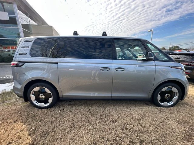 2025 Volkswagen ID. Buzz PRO S - Photo 8