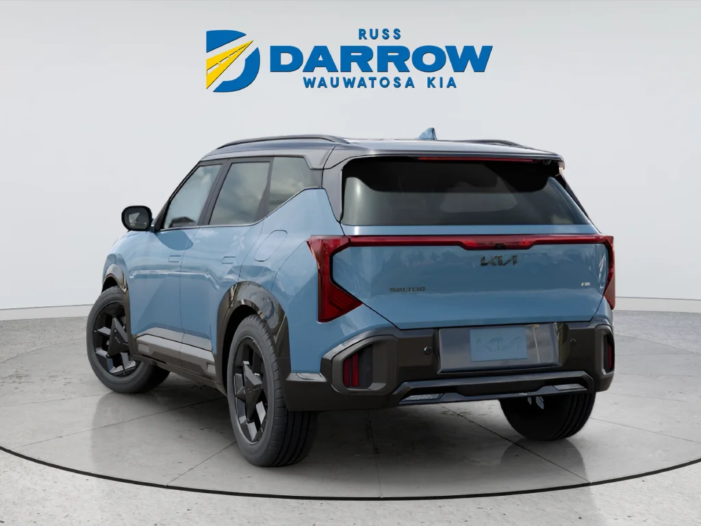 New 2027 Blue Kia X-Line S image 3