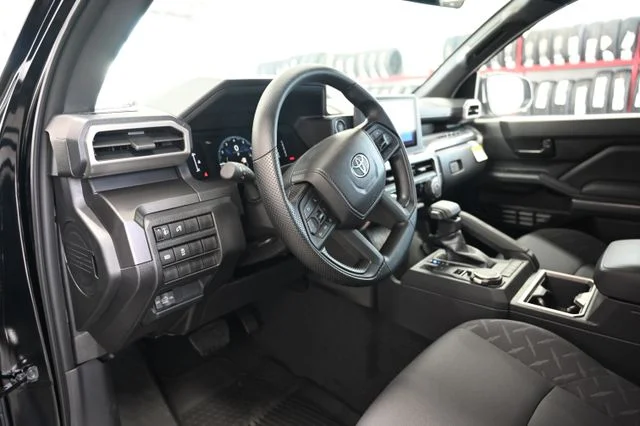 2026 Toyota Tacoma SR5 - Photo 21