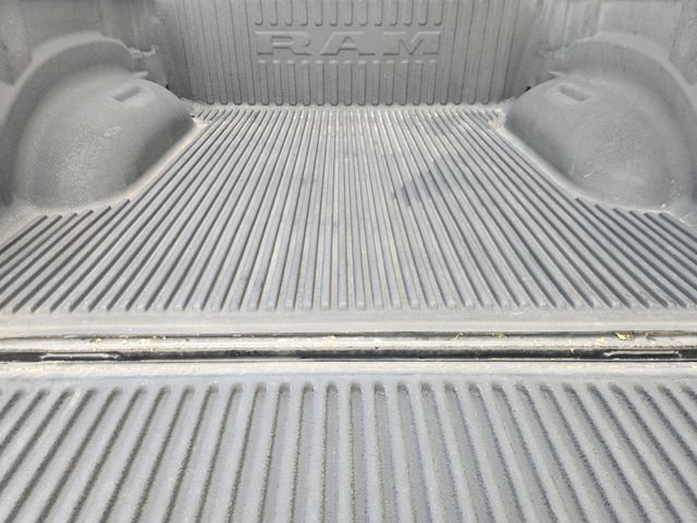 Used 2019 Black Ram Laramie image 33