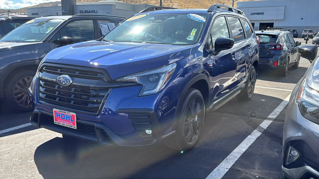 Certified Used 2026 Sapphire Blue Pearl Subaru Premium image 4
