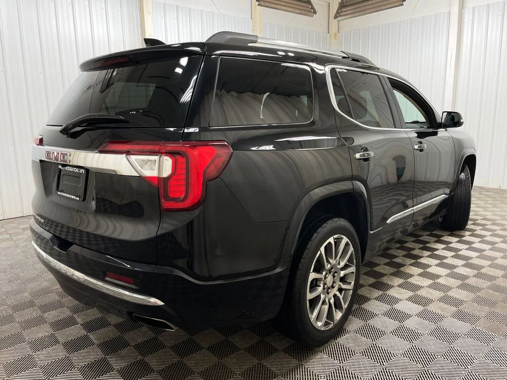 Used 2023 Ebony Twilight Metallic GMC Denali image 23