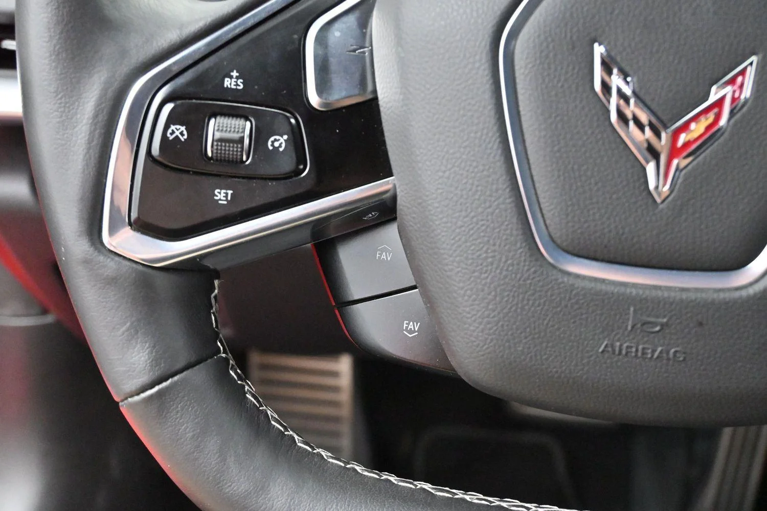 Used 2022 Torch Red Chevrolet 2LT image 18