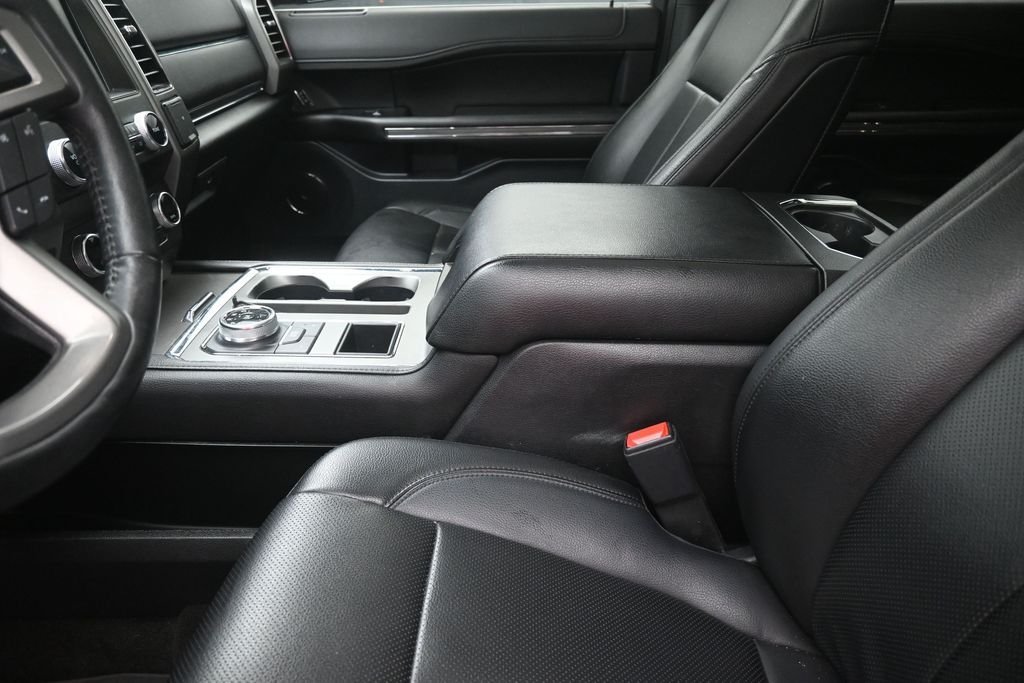 Used 2021 Silver Ford XLT image 21