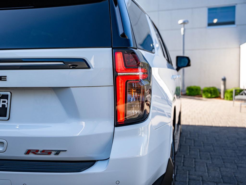 Used 2024 Summit White Chevrolet RST image 14