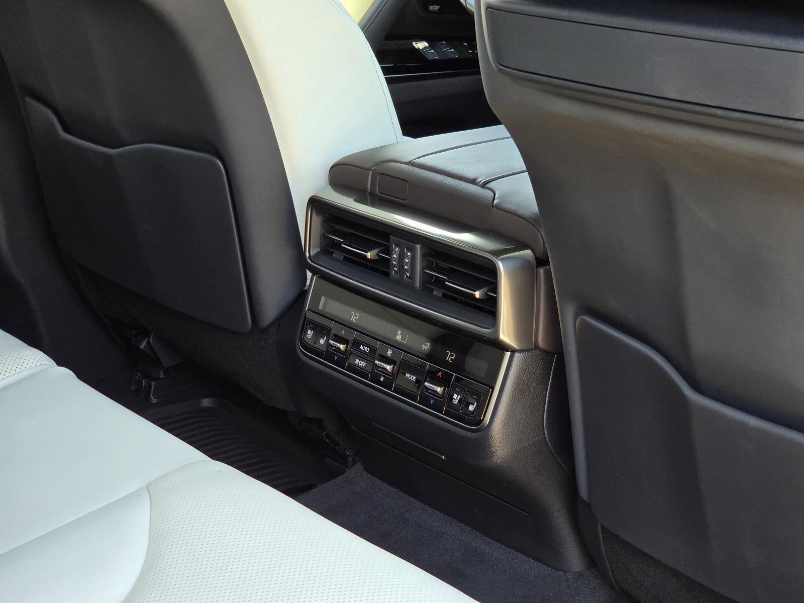 Used 2023 Eminent White Pearl Lexus LX 600 Luxury image 43