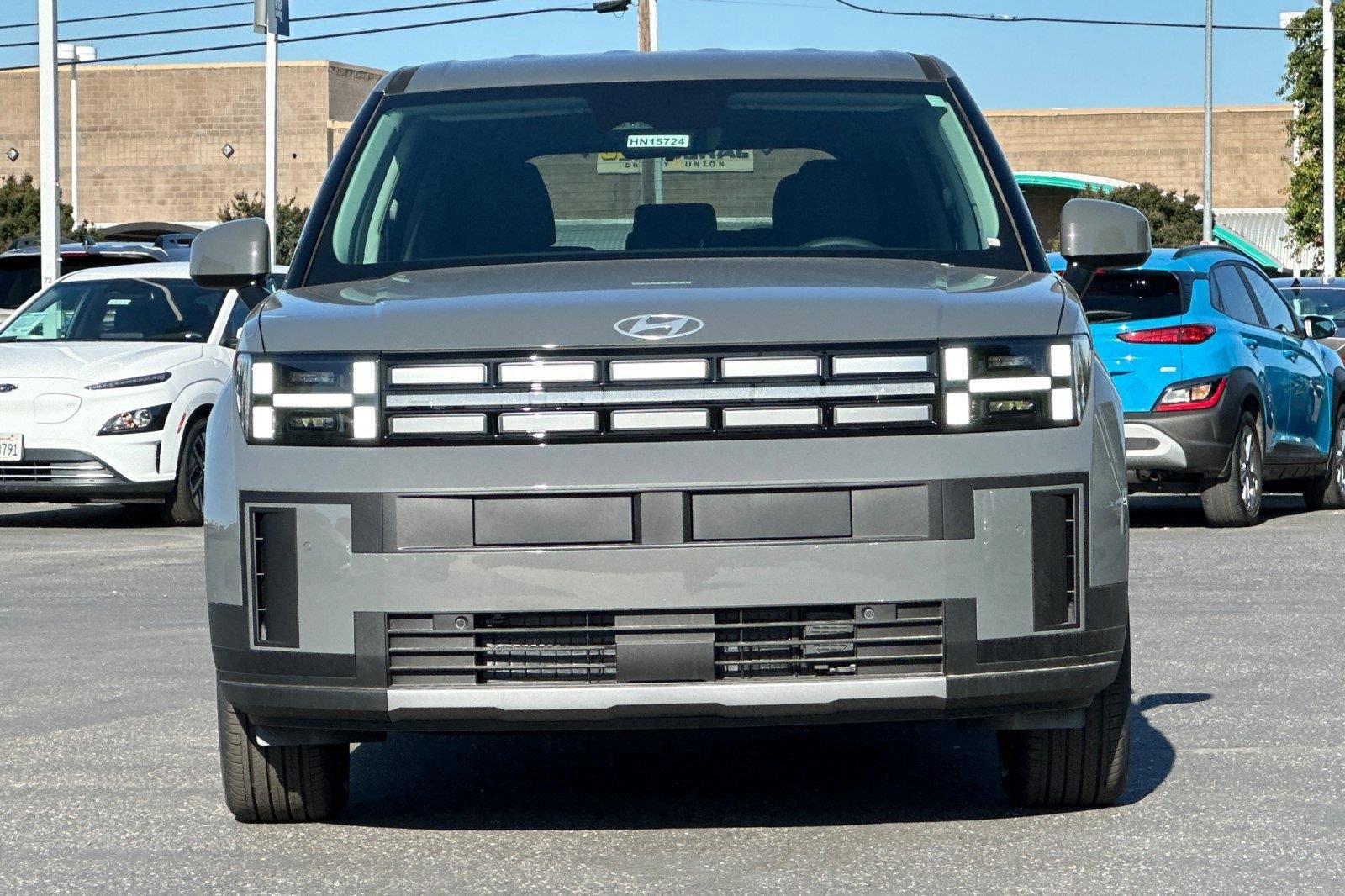 New 2026 Hampton Gray Hyundai SE image 37
