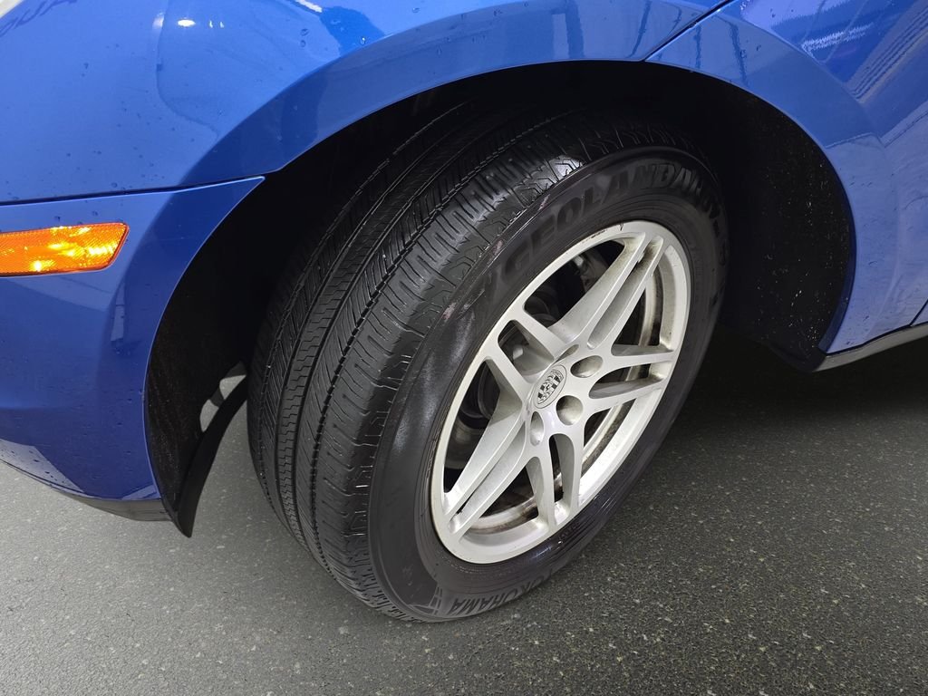 Used 2017 Blue Porsche Base image 35