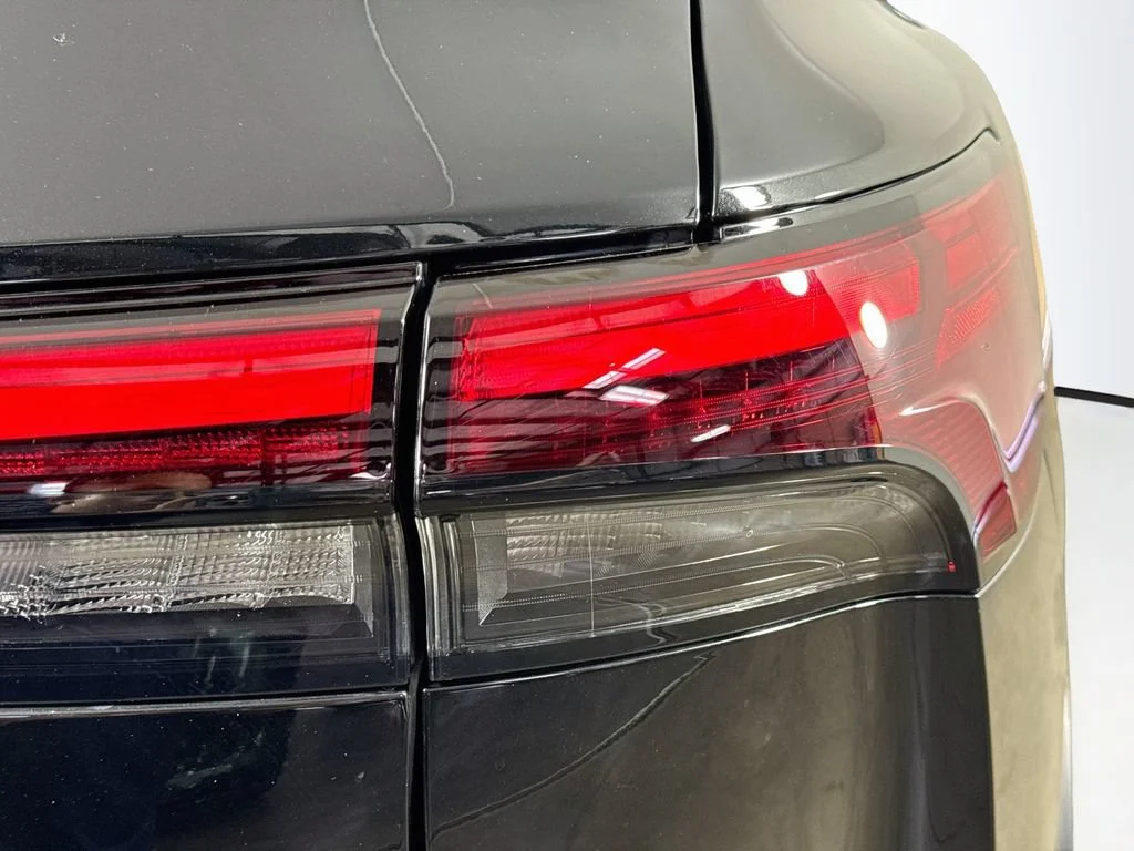 Certified Used 2026 Black INFINITI LUXE image 37