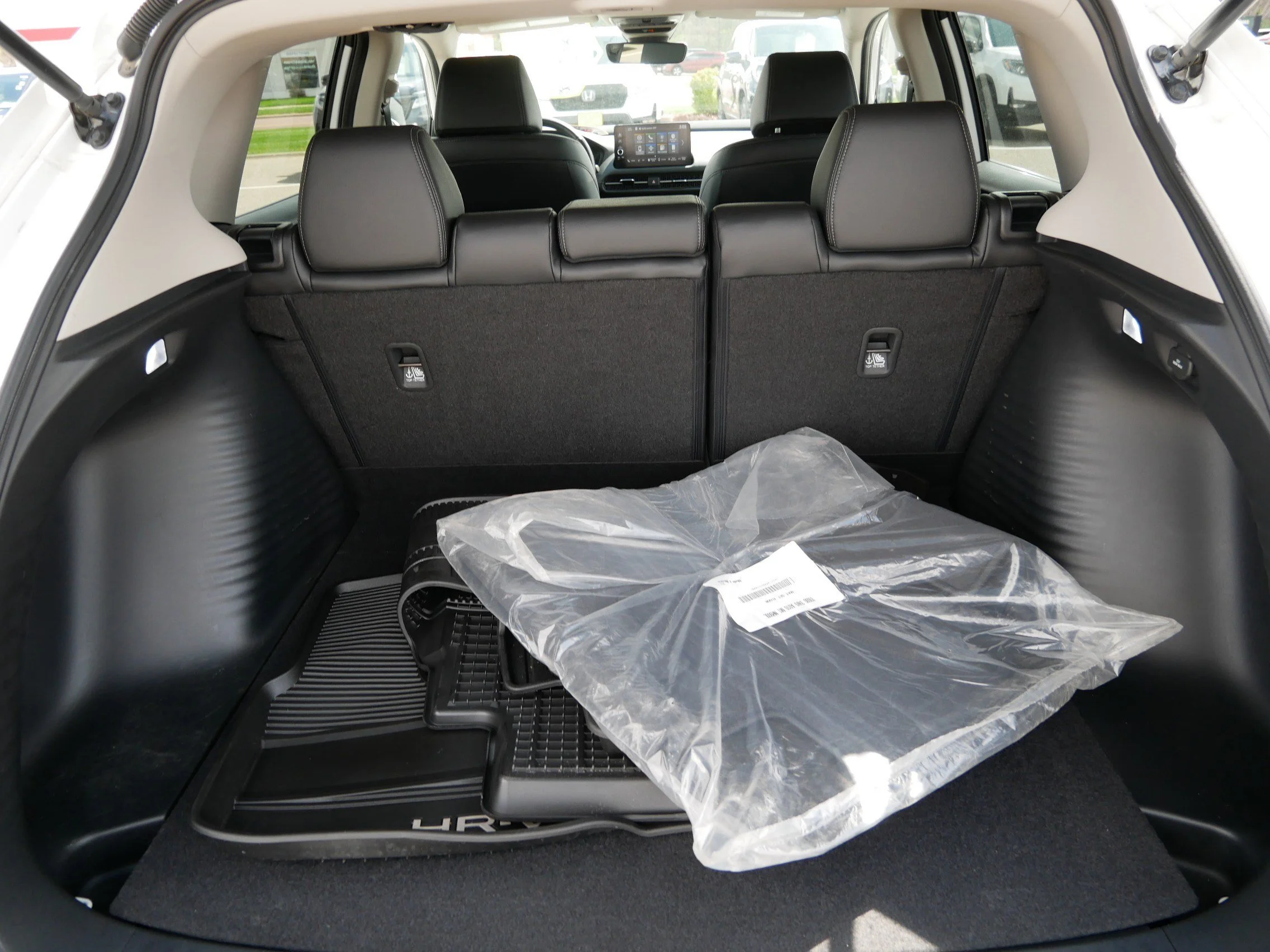 Certified Used 2024 Platinum White Pearl Honda EX-L image 18