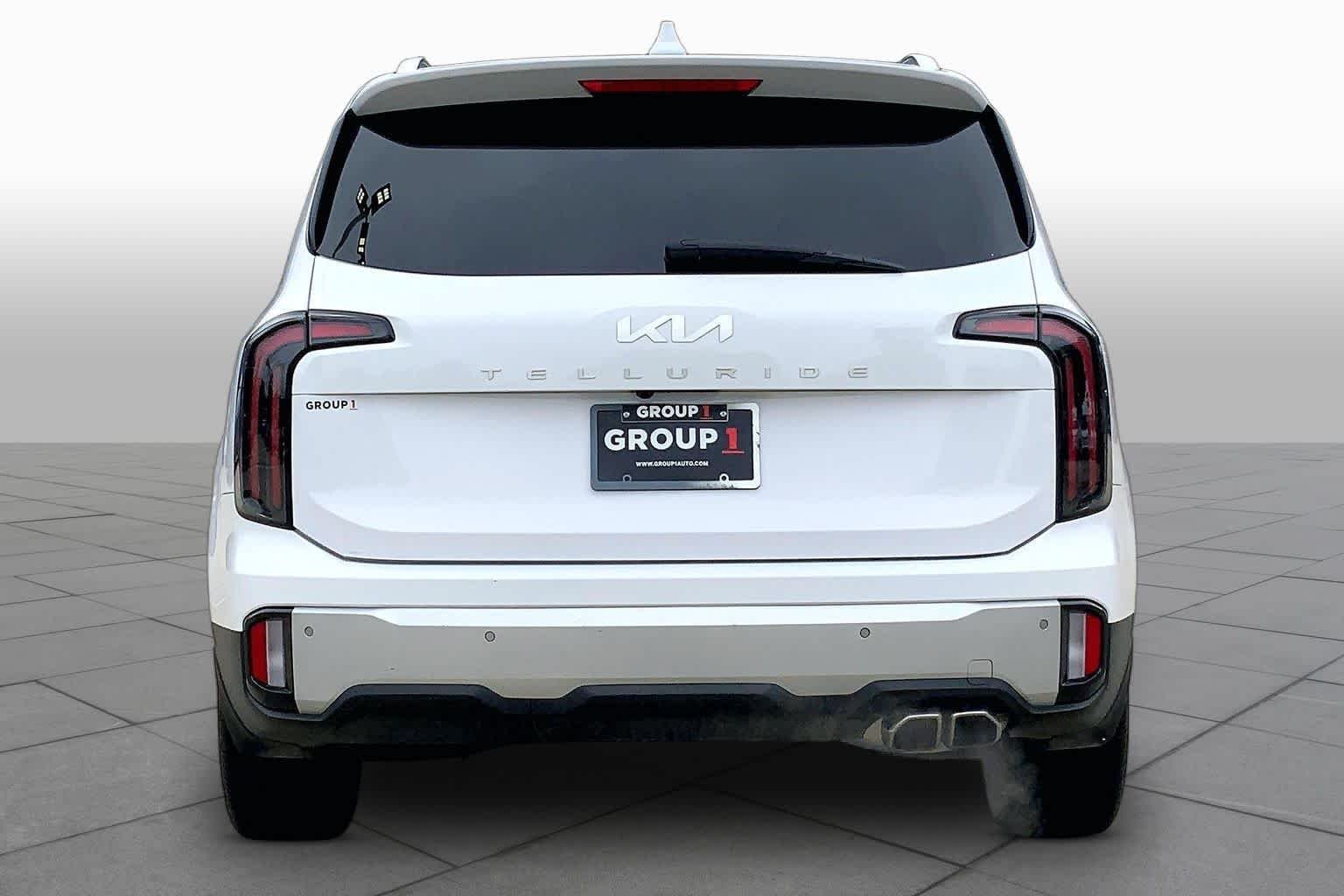 Pre-Owned 2024 Kia Telluride EX