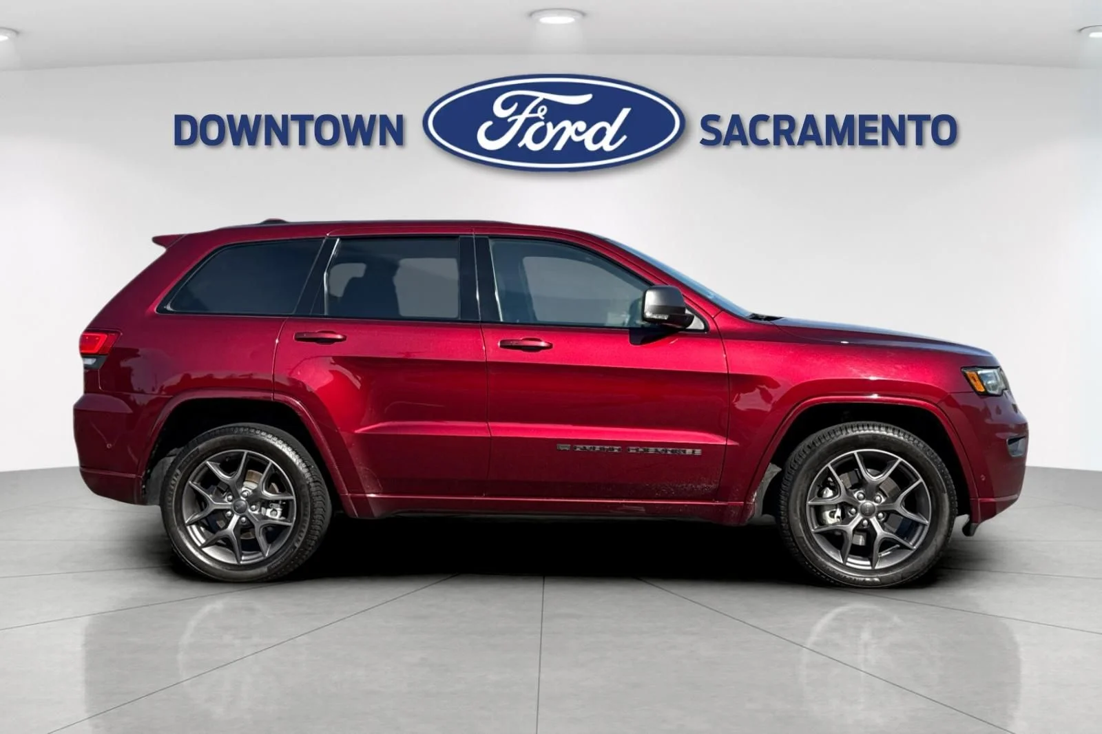 Used 2021 Red Jeep Limited image 10