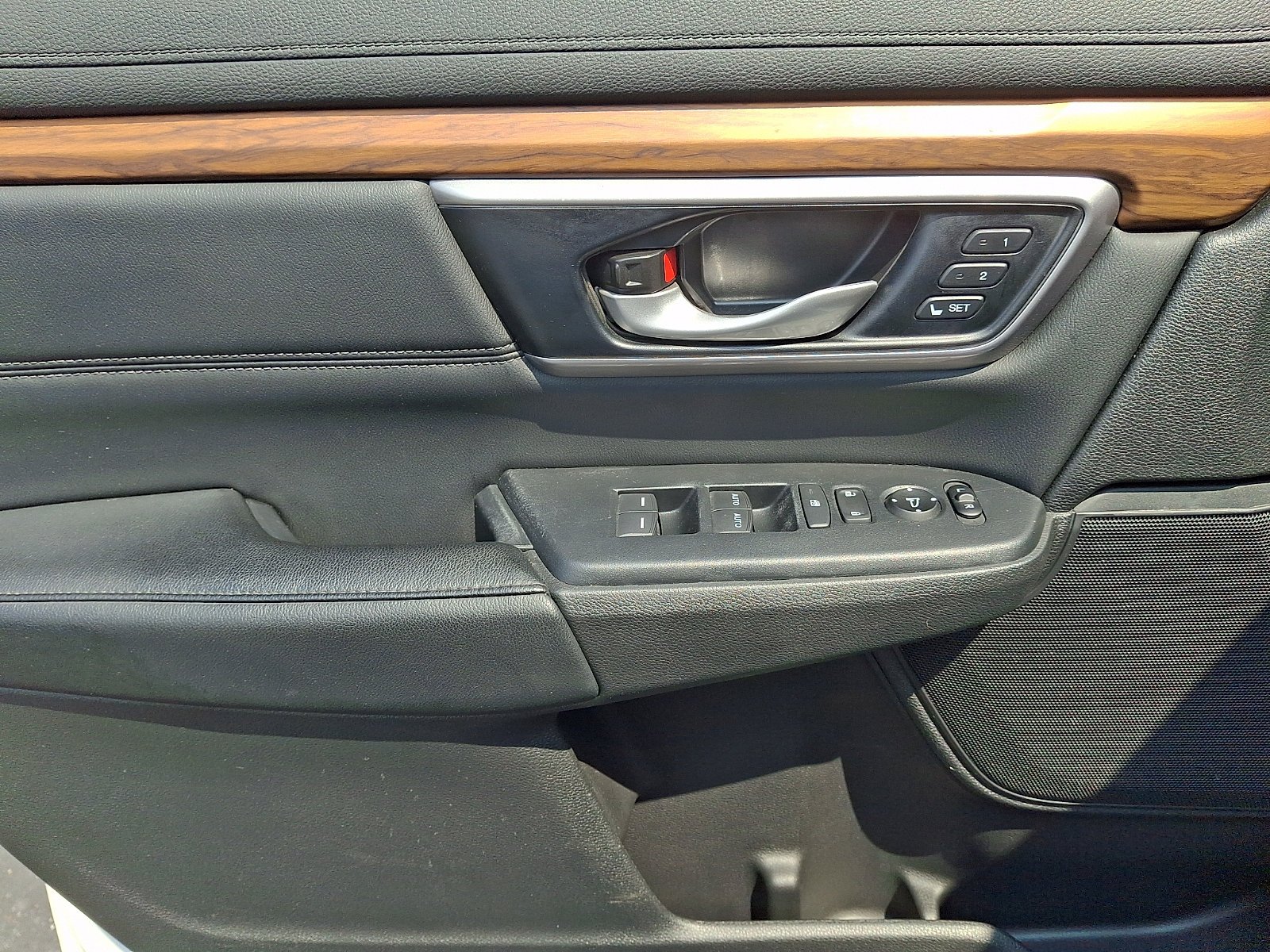 2022 Honda CR-V Touring - Photo 11