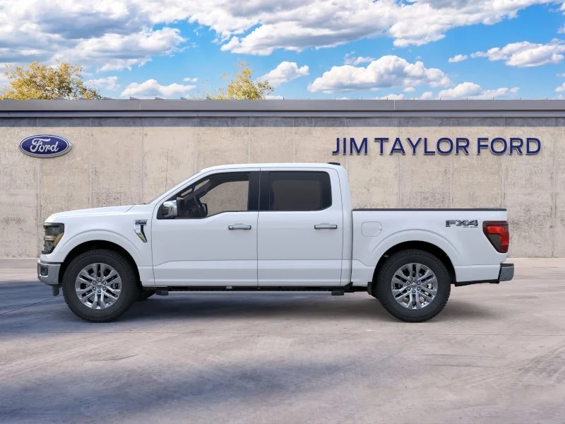 New 2026 Oxford White Ford XLT image 4
