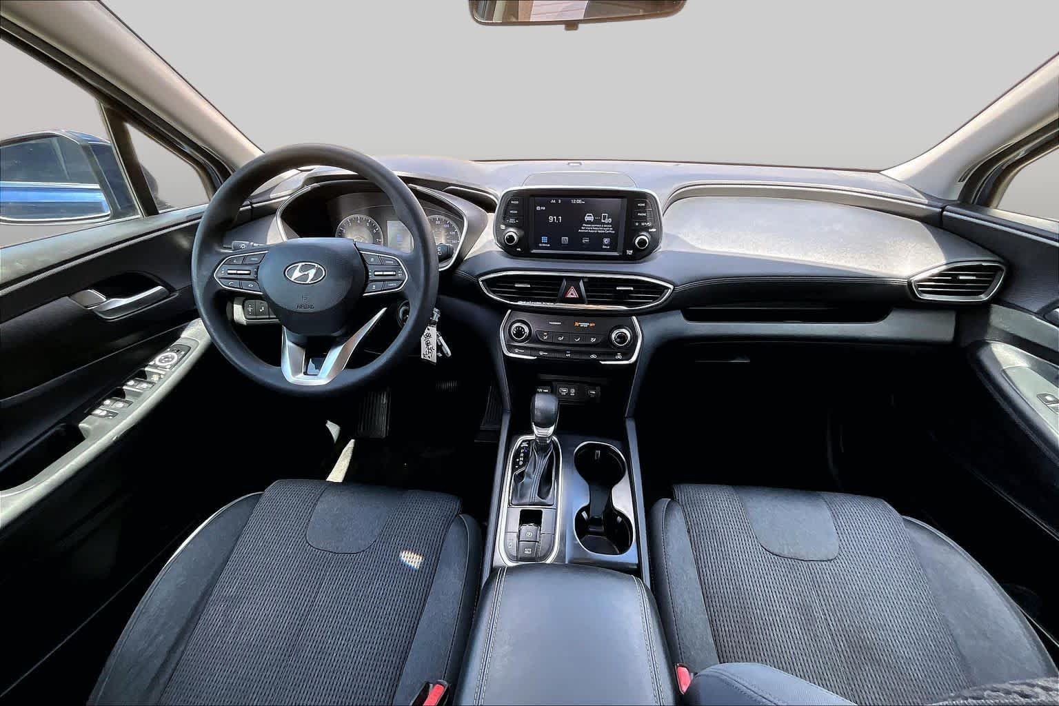 Used 2019 Stormy Sea Hyundai SE image 16
