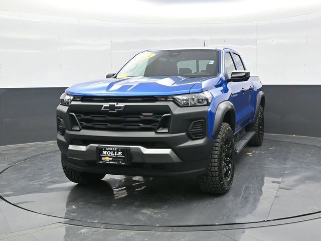 Used 2024 Chevrolet Colorado Trail Boss with VIN 1GCPTEEK9R1252057 for sale in Kansas City