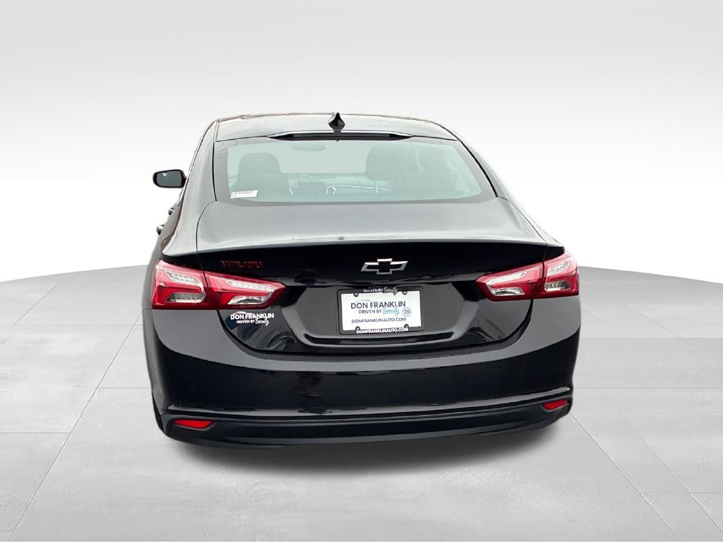 Used 2023 Black Chevrolet LT image 4