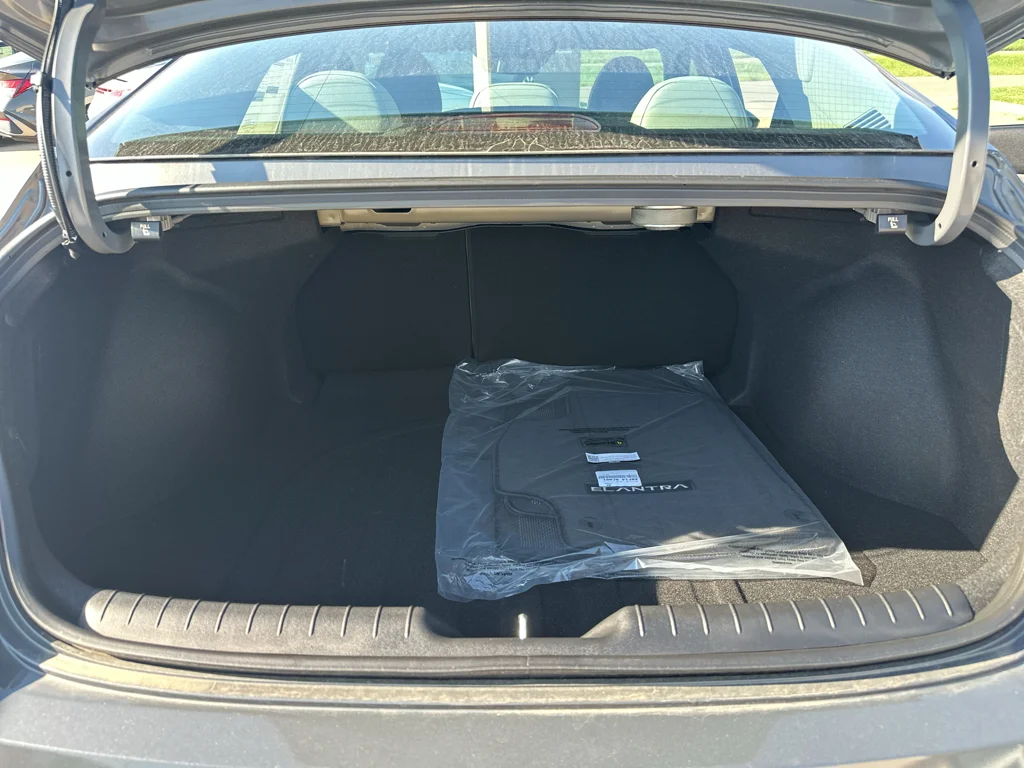New 2026 Ecotronic Gray Hyundai Limited image 35