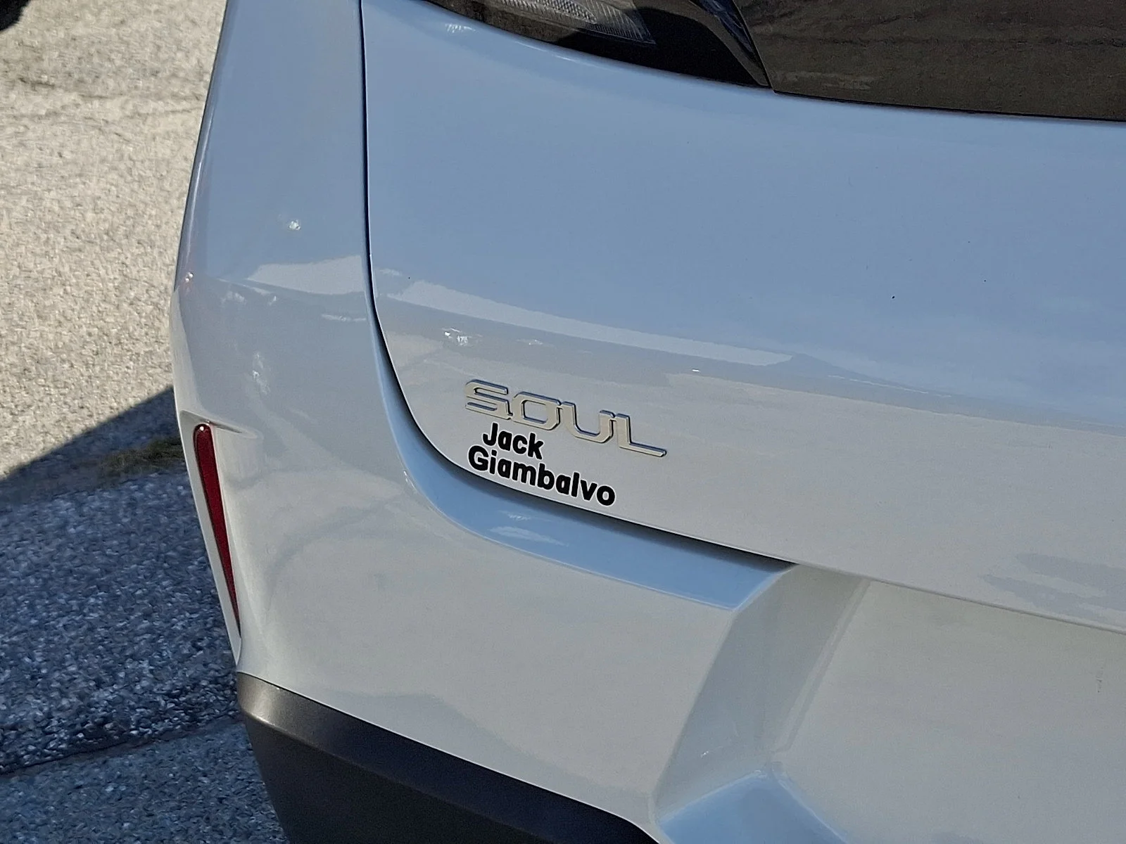 Certified Used 2025 White Kia LX image 29