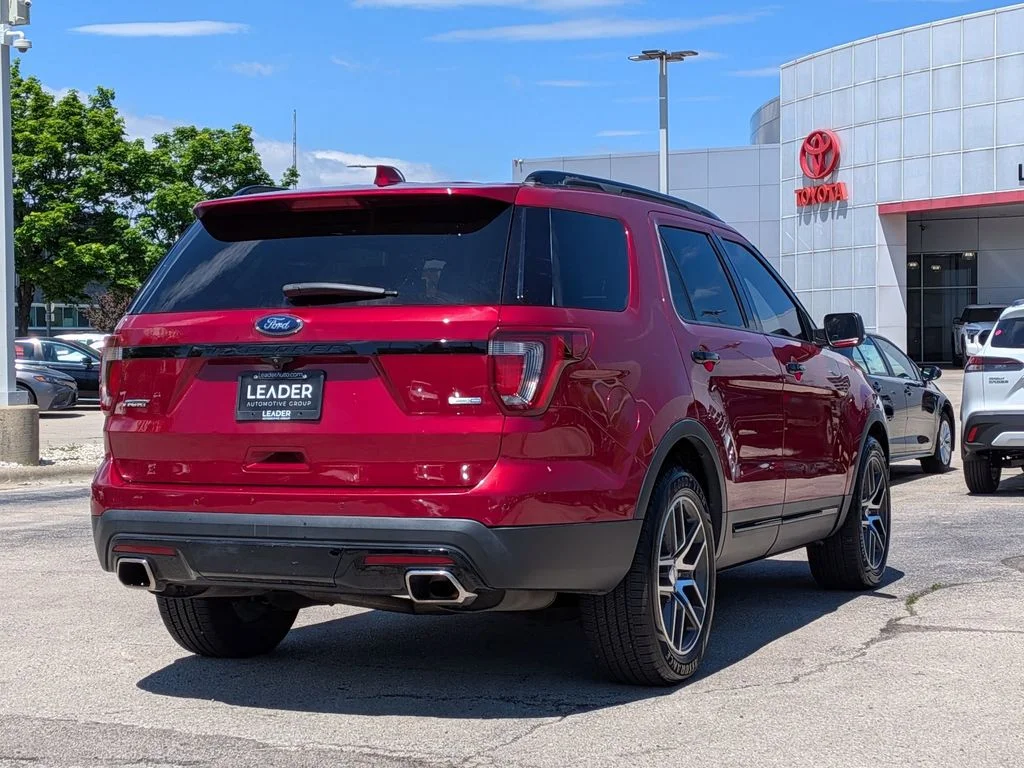 Used 2016 Red Ford Sport image 7