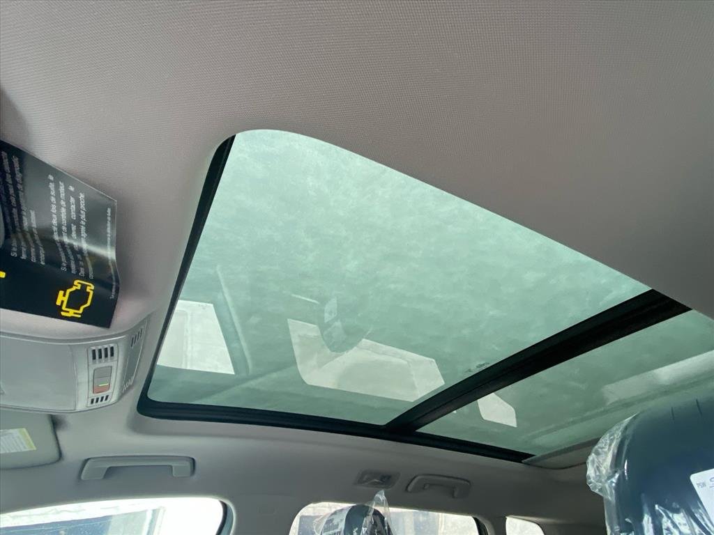 2026 Volkswagen Taos SEL - Photo 12