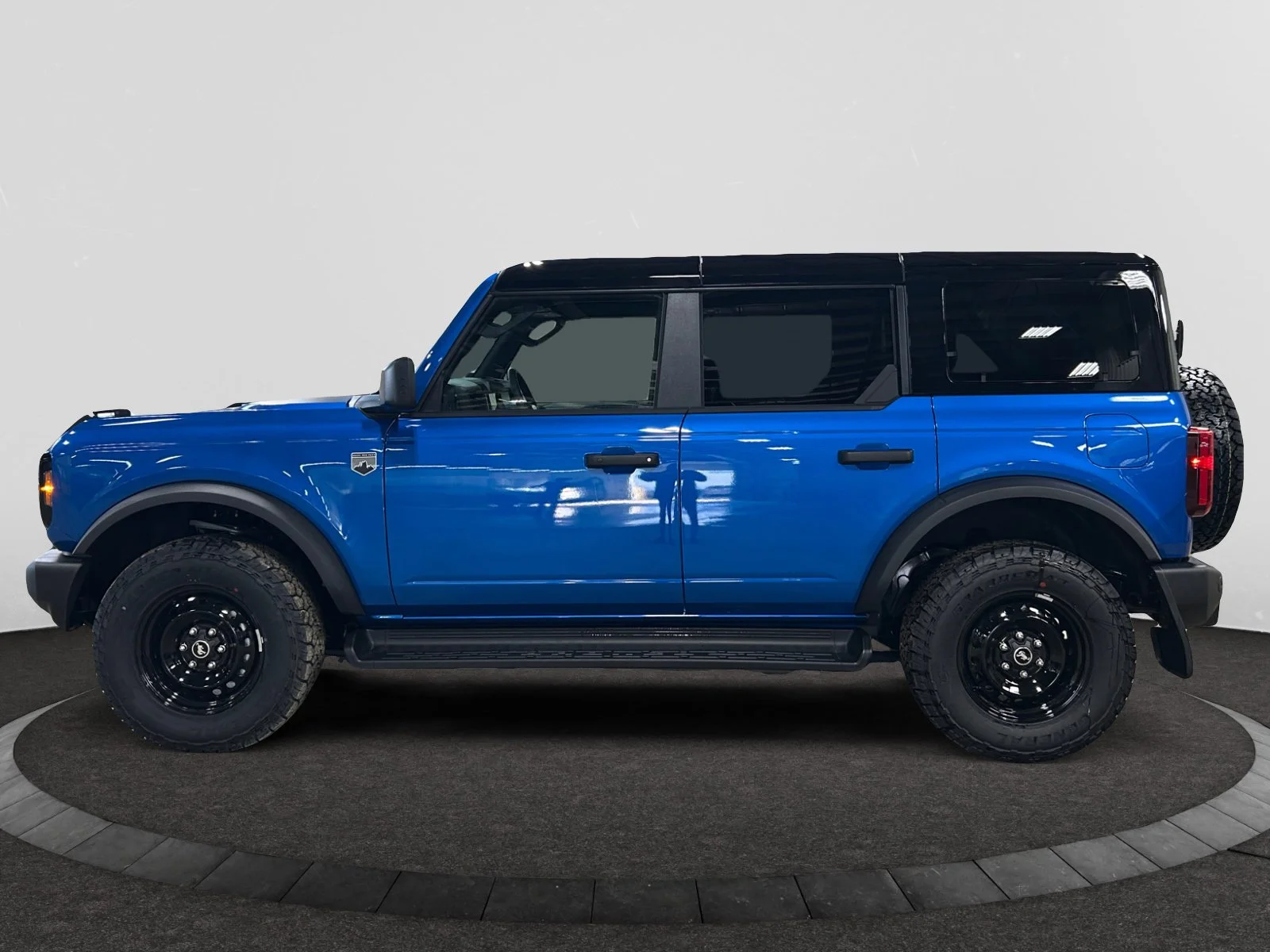New 2026 Velocity Blue Metallic Ford Big Bend image 2