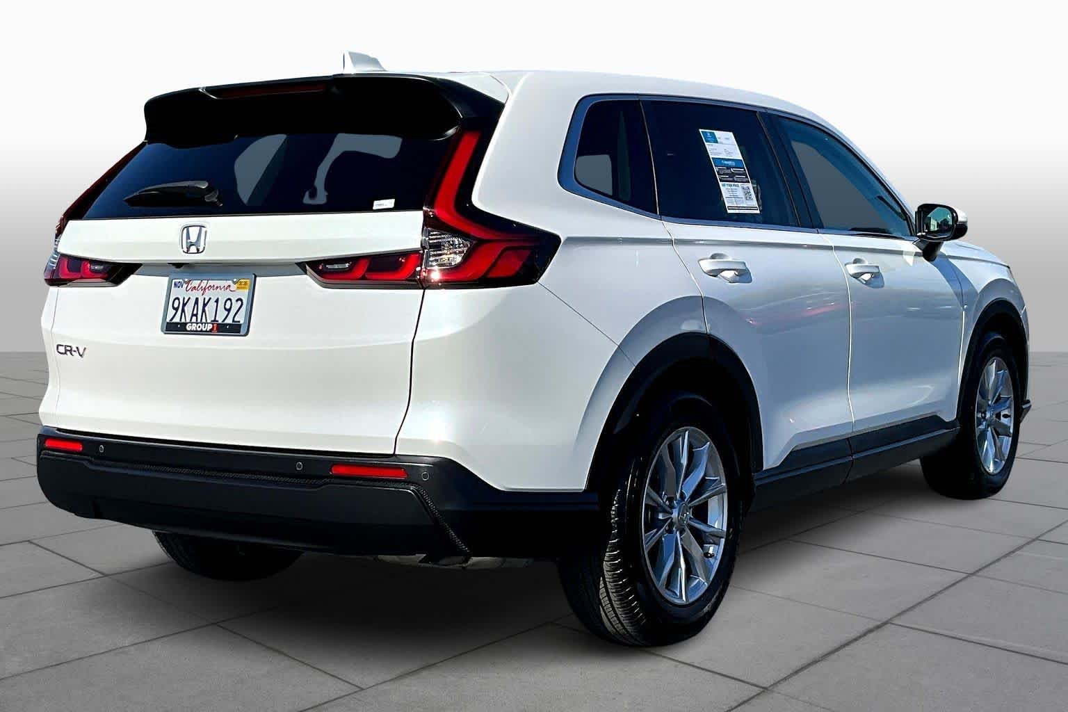 Used 2024 Platinum White Pearl Honda EX-L image 12