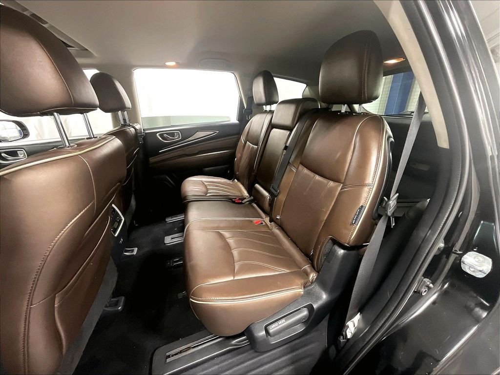 Used 2019 Black INFINITI LUXE image 15