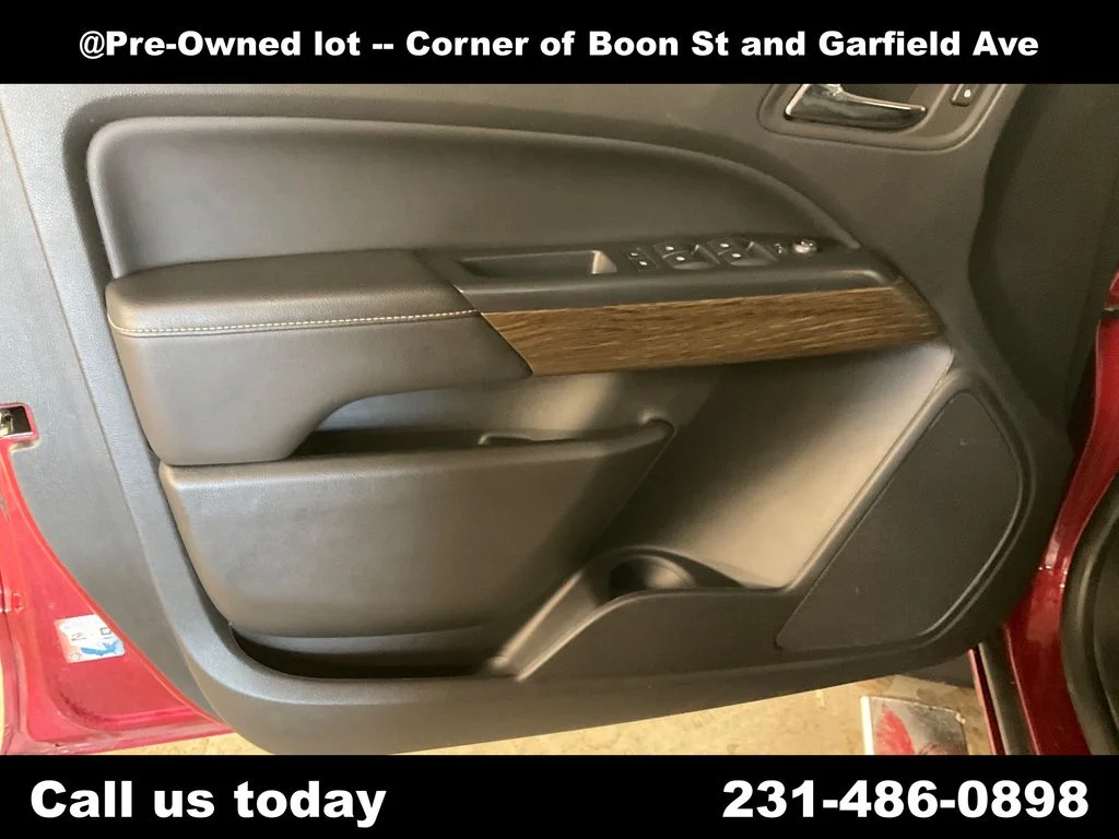 Used 2019 Red GMC Denali image 15