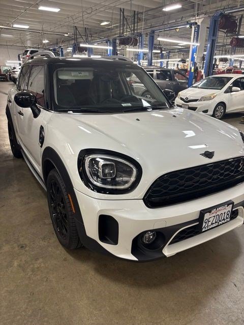 2023 MINI Countryman Cooper S's photo
