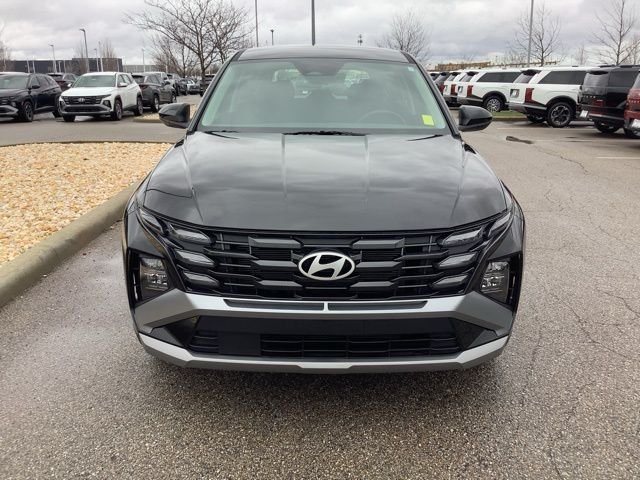 Certified Used 2026 Phantom Black Hyundai SE image 3