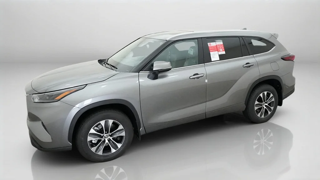 New 2026 Heavy Metal Toyota XLE image 3