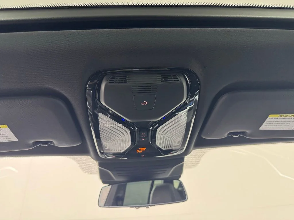Used 2026 Black Sapphire Metallic BMW xDrive40i image 19