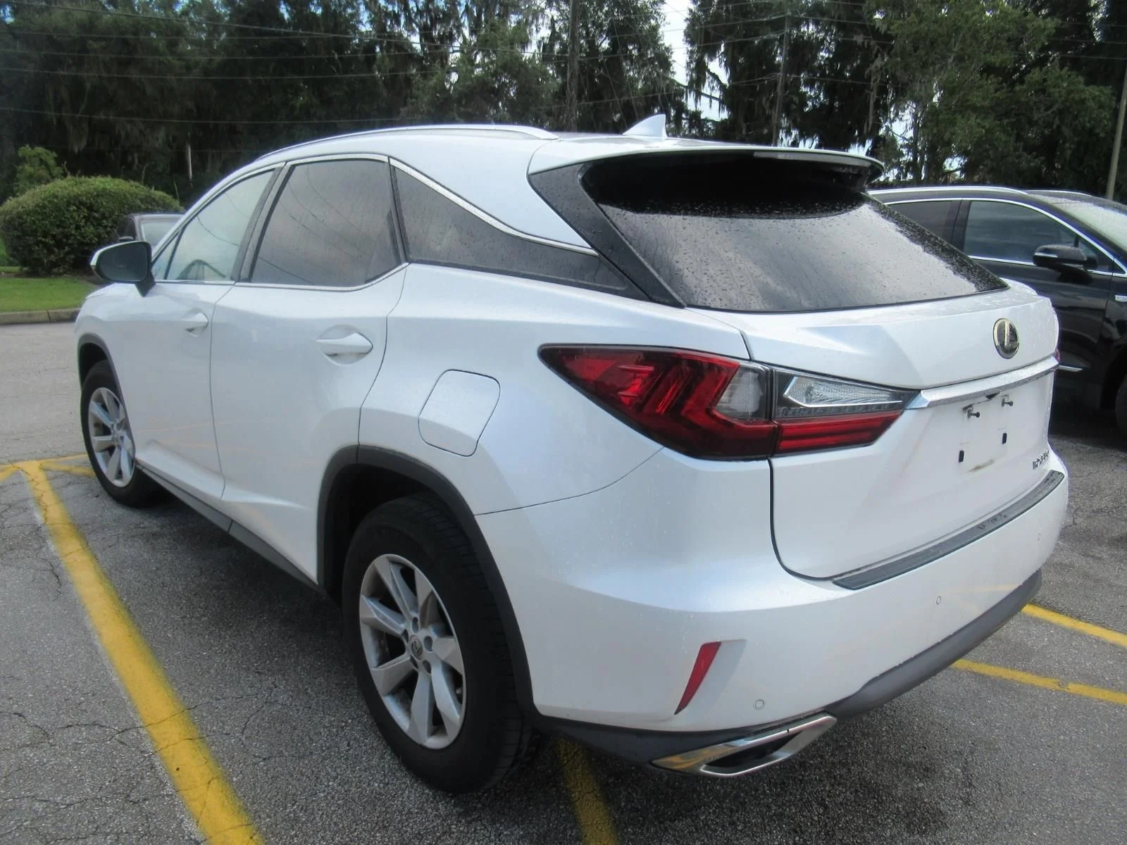 Used 2017 White Lexus 350 image 7