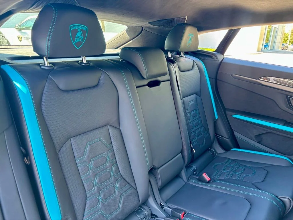 New 2026 Blue Lamborghini SE image 25