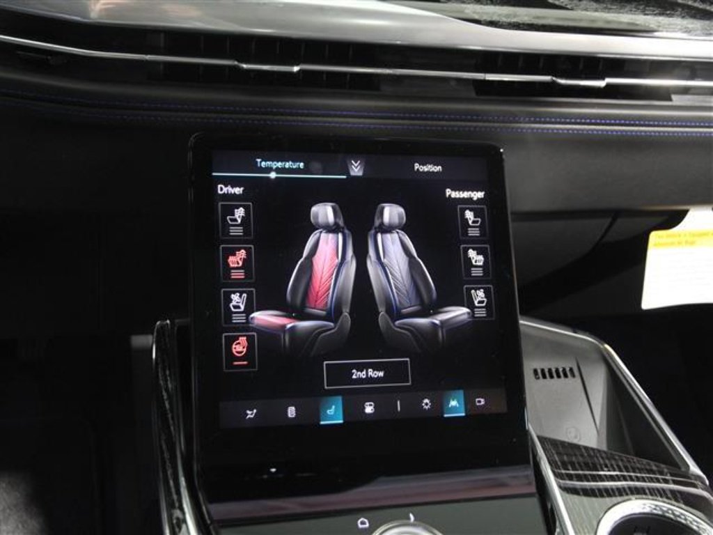 2025 Cadillac Escalade IQ Luxury 1 - Photo 17