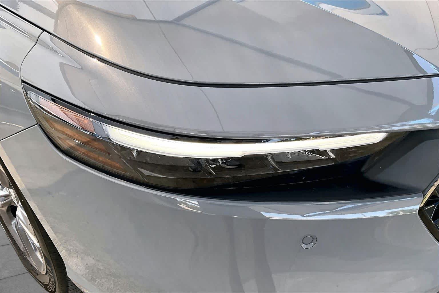 Certified Used 2025 Urban Gray Pearl Honda HYBRID EX-L image 28