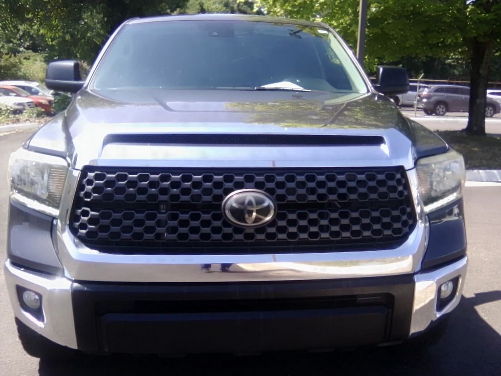 Used 2020 Gray Toyota SR5 image 15