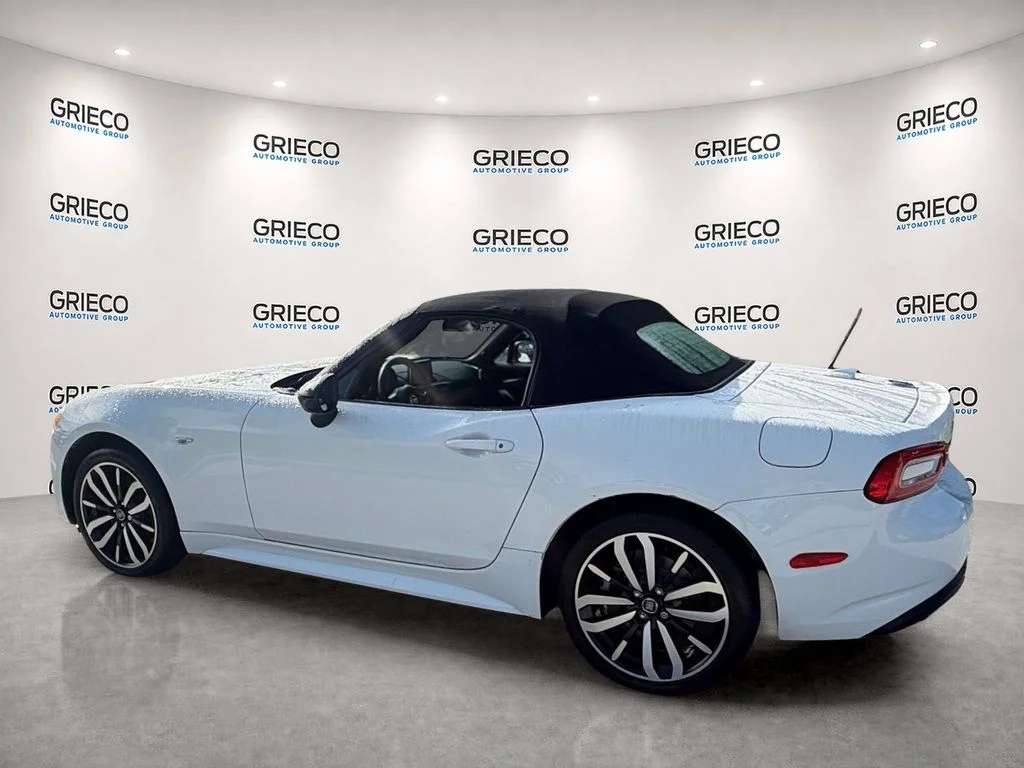 Used 2019 White FIAT Classica image 5