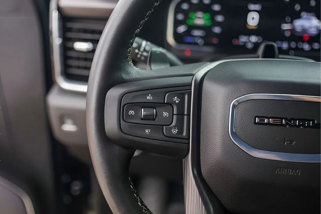 Used 2026 Black GMC Denali Ultimate image 17