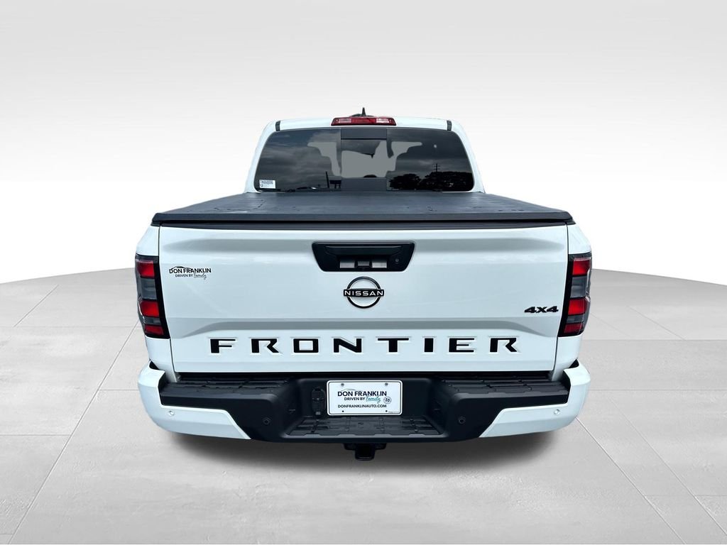 New 2026 Glacier White Nissan Crew Cab SV image 4
