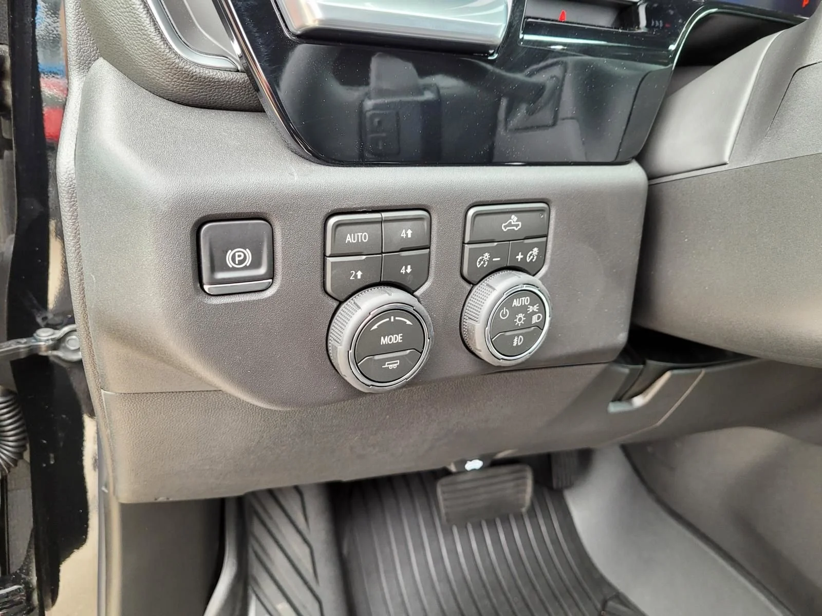2026 Chevrolet Silverado 1500 LT Trail Boss - Photo 16