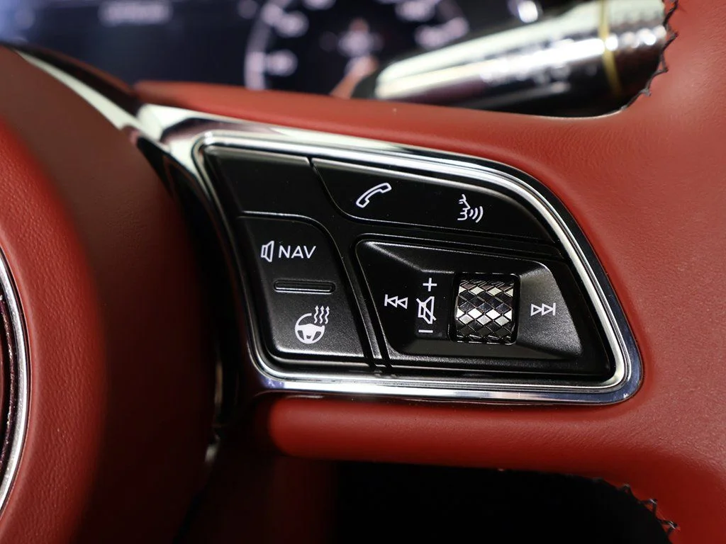 2023 Bentley Continental GTC Azure - Photo 48